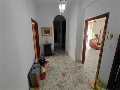 VENDITA AMPIO 5 VANI + ACC.RI- VIA GUIDO DE STISI ,67