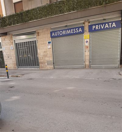 VENDITA AMPIO  BOX - VIA TARANTO 10/A